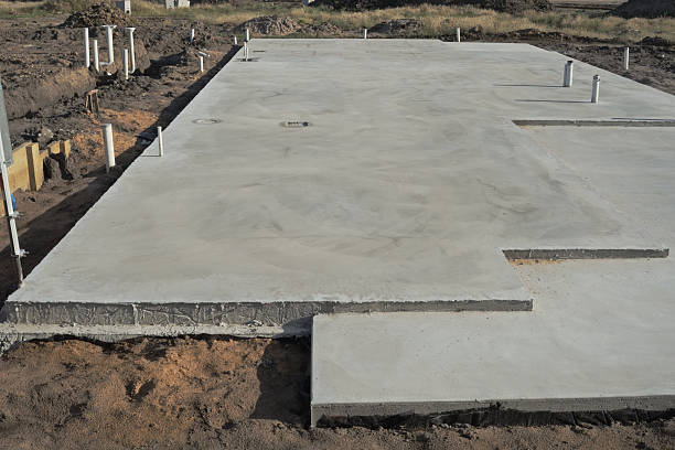 Best Local Concrete Companies  in Ligonier, IN